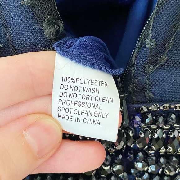 Mac Duggal Midnight Blue Black Lace Faux Wrap Illusion Long Sleeve Gown Size 22W - Picture 8 of 8